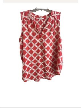 41 Hawthorn Red and White Sleeveless V-Neck Patterned Camisole